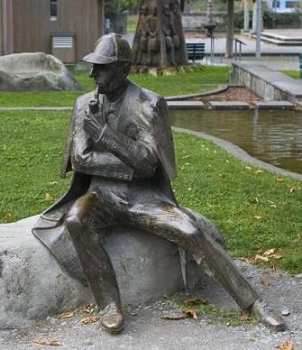 Памятник Шерлоку Холмсу в Майрингене. Экскурсия в Майринген. Экскурсия на Райхенбахский водопад.